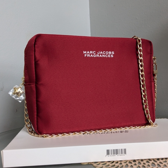 Marc Jacobs - Picture 3 of 8